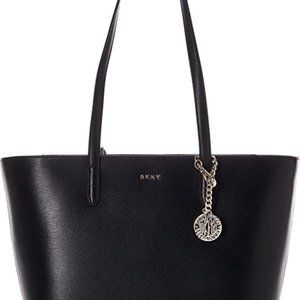 DKNY HANDBAG PURSE